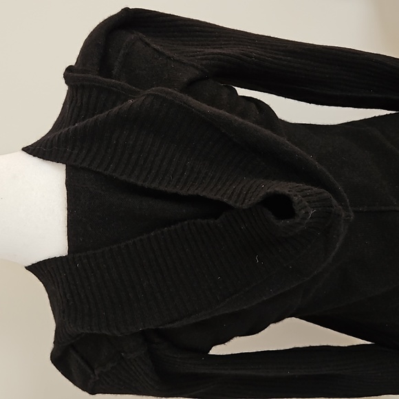 Aqua Cashmere Hooded Sweater - Picture 6 of 7